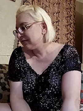 VikaKing's Live XXX Chat