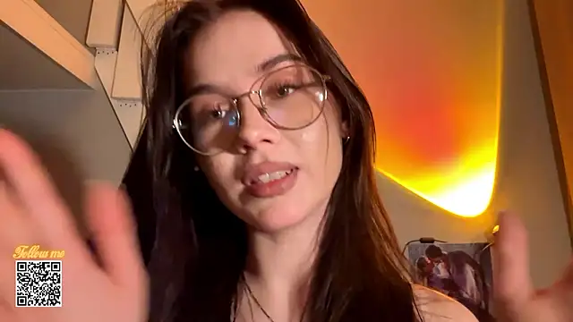 Chat XXX en directo de DebraSchneider