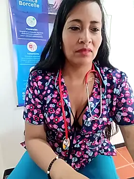 Chat XXX ao vivo de Aitana444