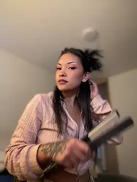 baby_lizy: απευθείας συνομιλία ΧΧΧ