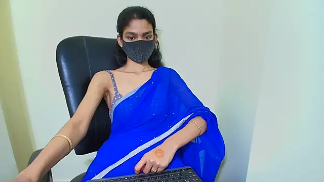 Shiuli_b ওয়েবক্যাম শো