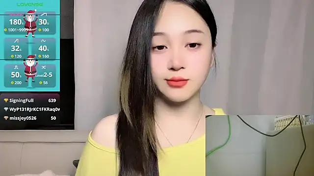 woaiqinqin Chat XXX live