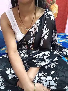 Rosely-rosely লাইভ XXX চ্যাট