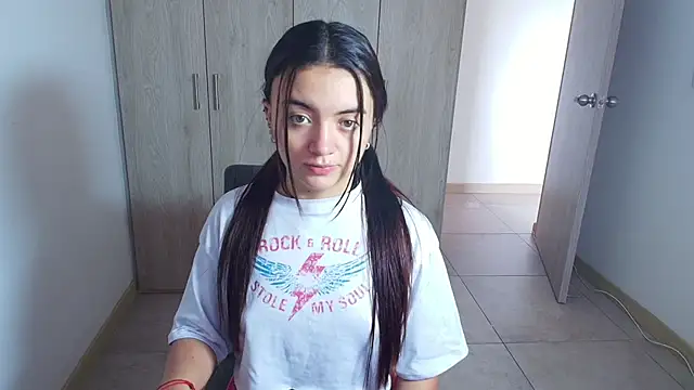 ScarletMonroe1のライブXXXチャット