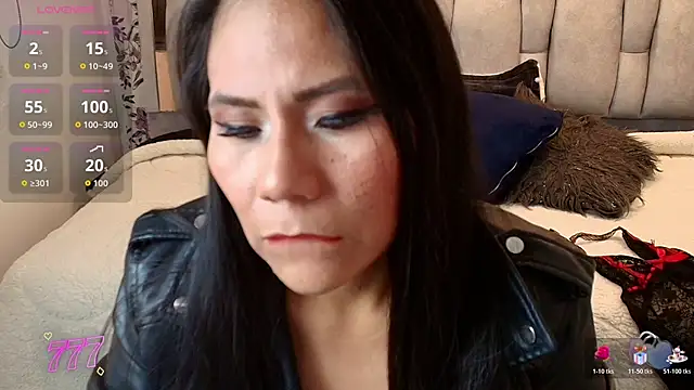 Chat +18 de Keyla_Brunette_ ao vivo