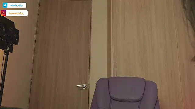 XXX chat uživo modela vicky_rachell