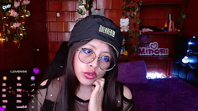 MidoriQuiinn 现场XXX聊天