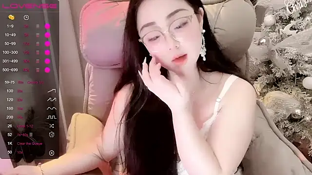 Monica-666888- Chat XXX in diretta