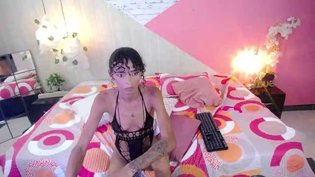 becky_lynch_102 Adlı Modelin Canlı XXX Sohbeti