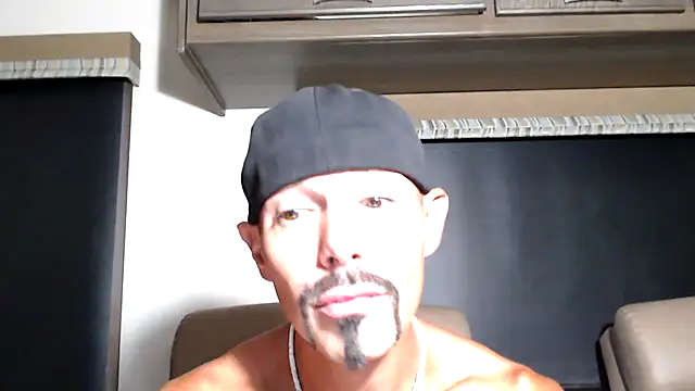 แชท XXX สดของ ThickD2C