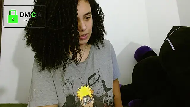 Chat +18 de amantinaBOOBS ao vivo