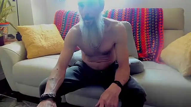 mindphu_k élő XXX-chatje