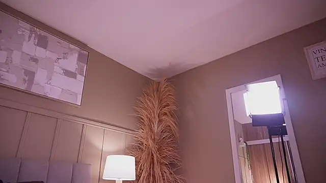 curvyliciousss' Webcam Show