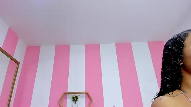 XXX chat uživo modela ISABELLA_020