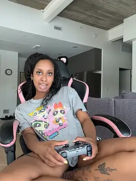 Chat XXX en directo de Your_Paris