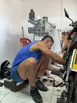 Paul22cm-: онлайн-секс-чат