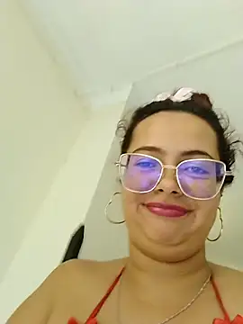 Chatroom XXX en direct de AfroditaSweet@xh