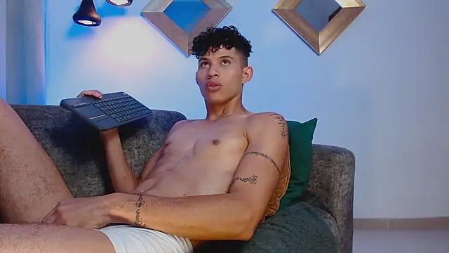 KamiSuarez – Live XXX-chat