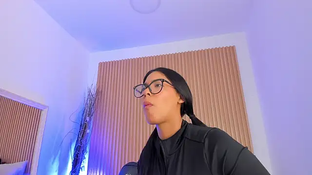 แชท XXX สดของ GenesisRuiz