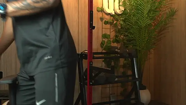 Reik_VonnのライブXXXチャット