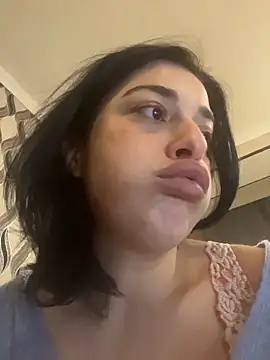 _AnChous_'s Live XXX Chat