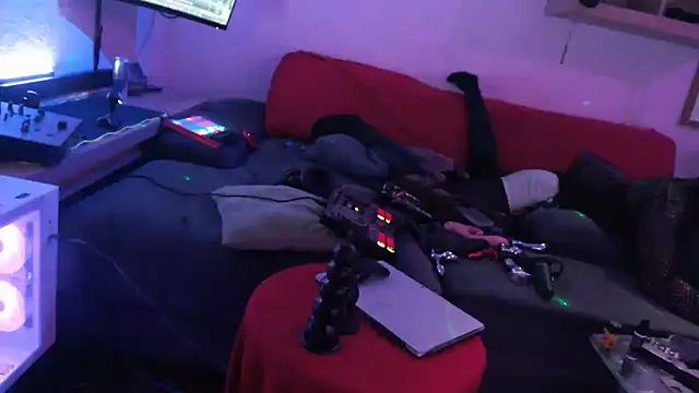 davidgntxxxxx Chat XXX in diretta