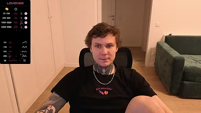 Lechery_boy Chat XXX in diretta