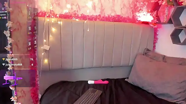 Scarlett21__'s Live XXX Chat