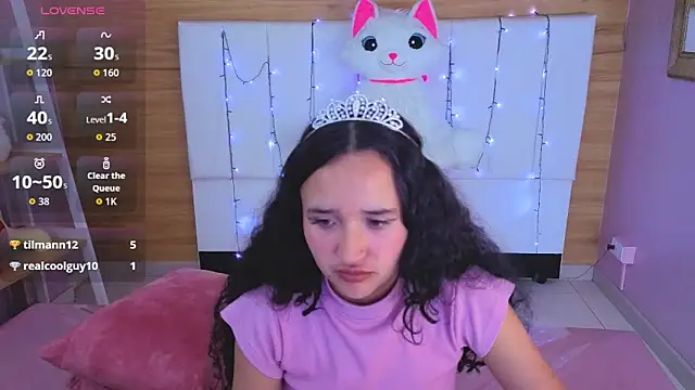 Онлайн чат XXX bella_vibess_s