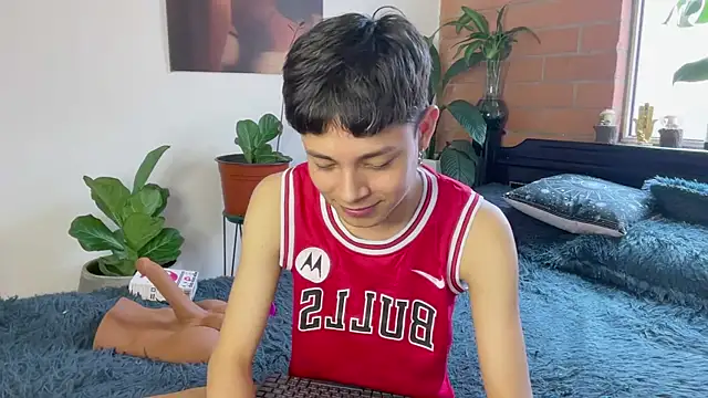 Andy_Belier23 Live XXX Chat