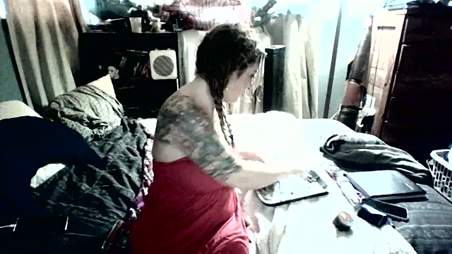 Chatroom XXX en direct de adirajade