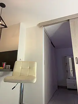 MiaJacksonn Chat XXX in diretta