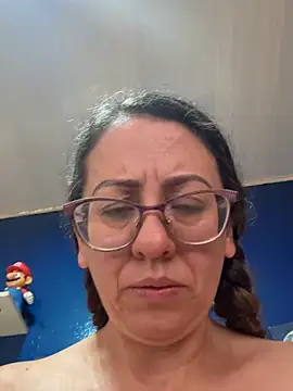 Chatroom XXX en direct de miss_hanna07