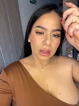 Miah_gomez_ Chat XXX live