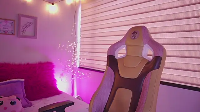 Онлайн чат XXX tommy_blue