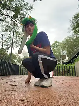 Naim_TheKing Show in webcam