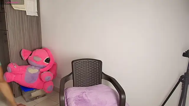 alys_love Adlı Modelin Web Kamerası Şovu