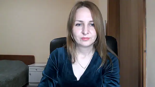 Вебкам-шоу MilenaCharm