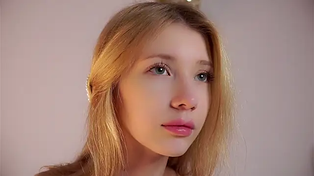 SunnivaCovil – Live XXX-chat