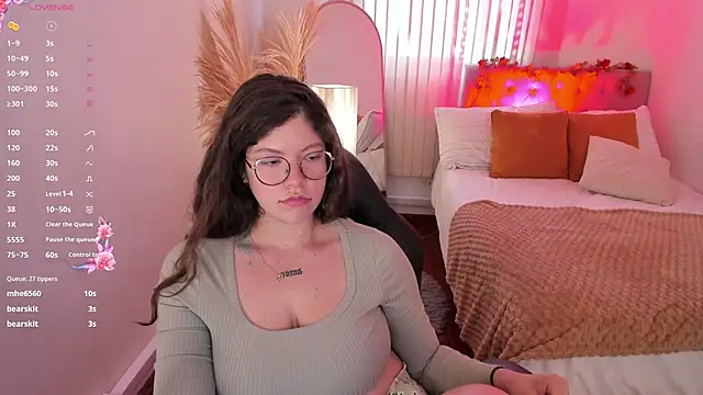 แชท XXX สดของ Sweet_Alicee__