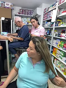 kandalove Adlı Modelin Canlı XXX Sohbeti