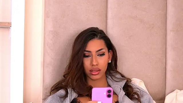 MarisaMuse Chat XXX in diretta