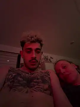 Leicamitze25n Live XXX chat