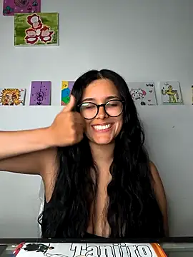 Annya-sweet Chat XXX live