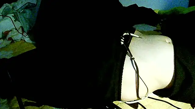 Kang143 网络视讯表演