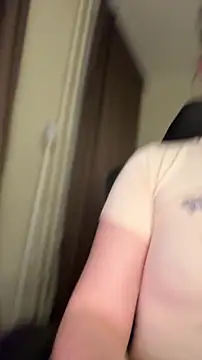 EmiSparks' Live XXX Chat