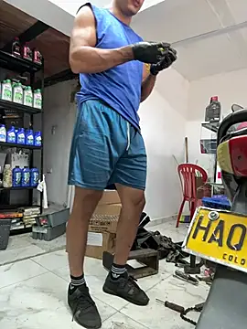 Paul22cm-: онлайн-секс-чат