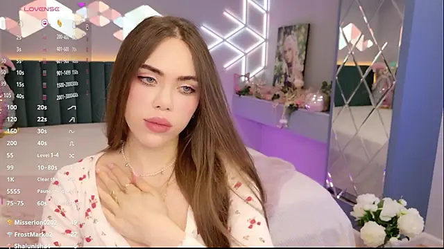 MimiForce লাইভ XXX চ্যাট