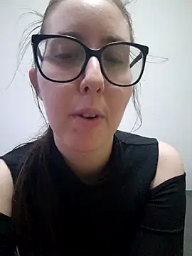 Sarah459 webkamerás műsora