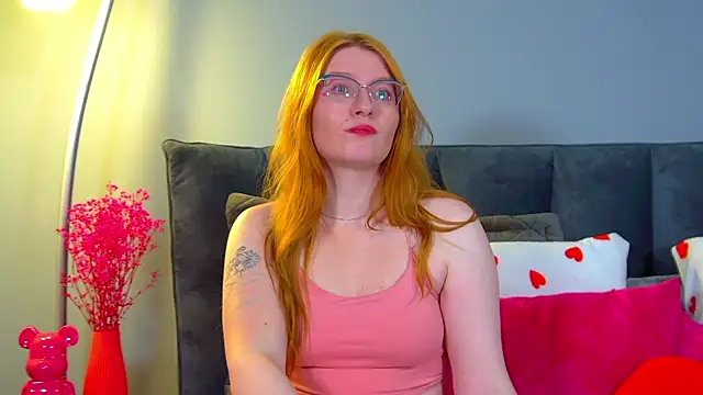 Онлайн чат XXX AliceAllisons